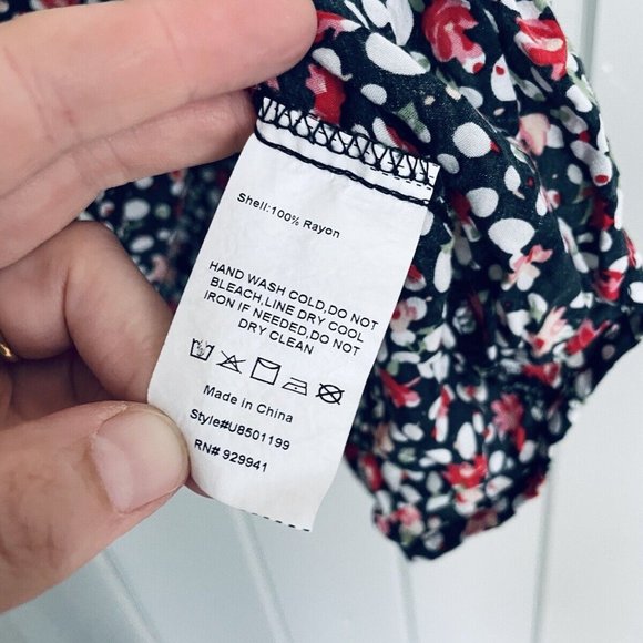 Suzanne Betro Top Small V-Neck Tie Front Bell Sleeves Polka Dot Floral Boho - Picture 2 of 4